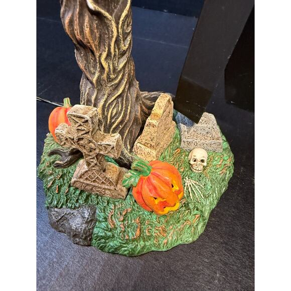 Department 56 Halloween Village Accessories Rock-a-Bye Vampire-Lights w/Box READ - Picture 11 of 16